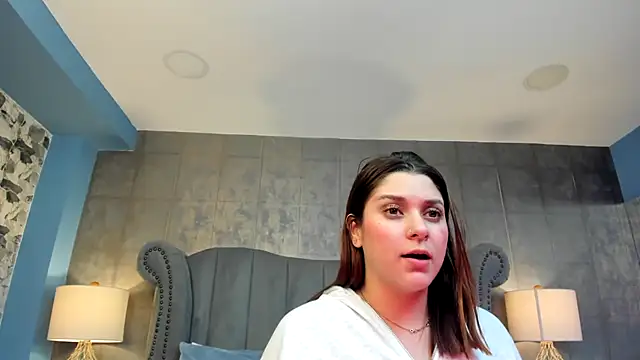 SophiaLaurens online show from 02-08-25, 05:08