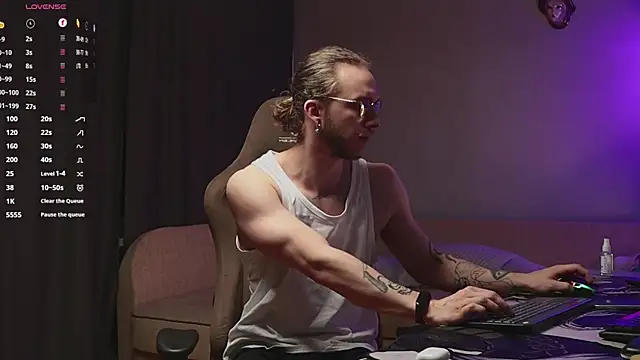 pleasure8869 online show from 01-07-25, 02:31