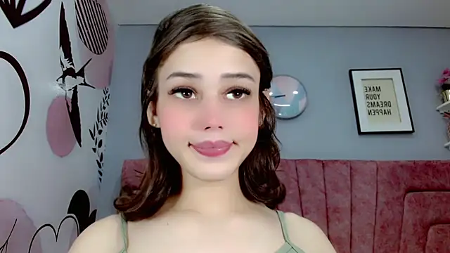 ValeriaAguilar online show from 01-09-25, 08:33