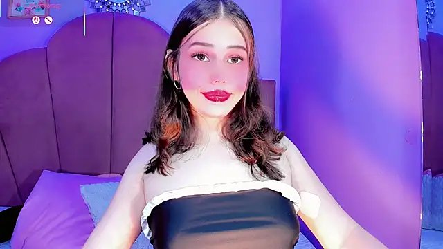 ValeriaAguilar online show from 02-08-26, 09:51