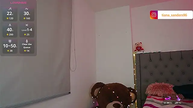 Snapshot of Tiana_sanders chatting on 10-02-25, 01:56 Tiana sanders online show from 10-02-25, 01:56