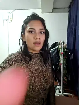 Snapshot of Thaliacooper_ chatting on 02-09-25, 11:04 Thaliacooper online show from 02-09-25, 11:04