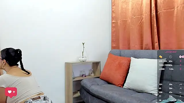 Snapshot of _AllisonSweet_ chatting on 03-05-25, 01:21 AllisonSweet online show from 03-05-25, 01:21