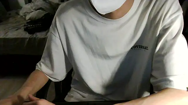 Snapshot of kaikai_0804 chatting on 10-16-25, 07:15 kaikai 0804 online show from 10-16-25, 07:15