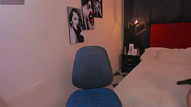 Megan Do Santos online show from 02-08-25, 08:21