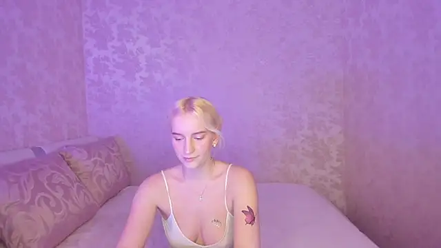 Amanda054 online show from 03-19-25, 05:50