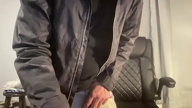 Snapshot of flexingplexico chatting on 02-14-25, 01:23 flexingplexico online show from 02-14-25, 01:23