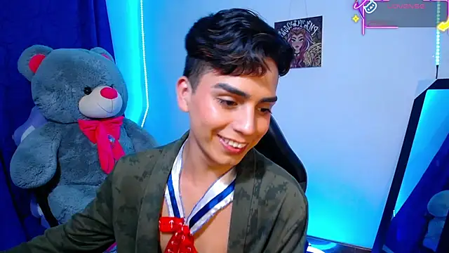 Snapshot of OwenBluee chatting on 06-03-26, 06:27 OwenBluee online show from 06-03-26, 06:27
