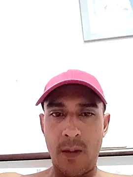 Snapshot of paisa233 chatting on 12-17-25, 04:51 paisa233 online show from 12-17-25, 04:51