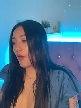 Snapshot of angellique_22 chatting on 02-06-25, 04:31 angellique 22 online show from 02-06-25, 04:31