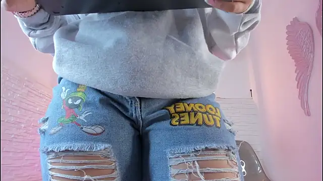 Snapshot of mia_six66 chatting on 01-25-25, 11:34 mia six66 online show from 01-25-25, 11:34