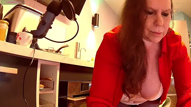 Endrocleia online show from 03-15-26, 01:33