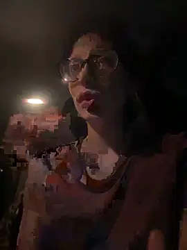 Snapshot of myloveforyouu chatting on 12-23-25, 06:00 myloveforyouu online show from 12-23-25, 06:00