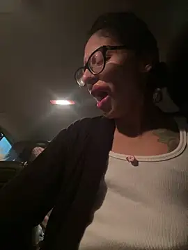 Snapshot of myloveforyouu chatting on 01-07-26, 04:48 myloveforyouu online show from 01-07-26, 04:48