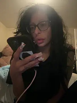 Snapshot of myloveforyouu chatting on 01-12-26, 03:12 myloveforyouu online show from 01-12-26, 03:12