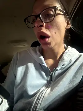 Snapshot of myloveforyouu chatting on 01-14-26, 02:28 myloveforyouu online show from 01-14-26, 02:28