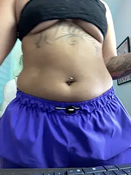 Snapshot of Ivann4 chatting on 12-07-24, 05:31 Ivann4 online show from 12-07-24, 05:31