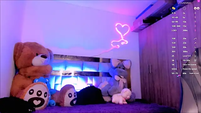 Lucidollts  online show from 02-02-25, 08:35