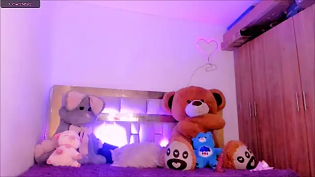 Lucidollts  online show from 02-09-25, 05:43