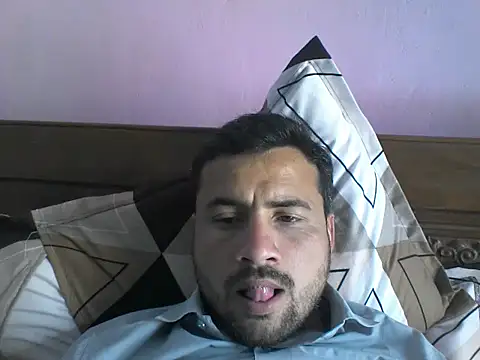 Snapshot of lallantoplonda chatting on 02-20-26, 07:43 lallantoplonda online show from 02-20-26, 07:43