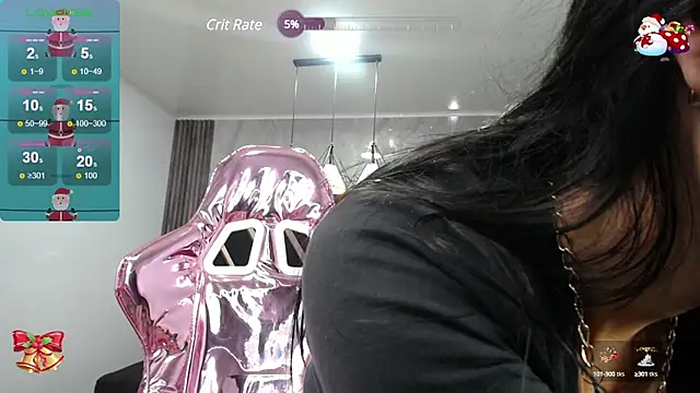 lizzyluk ch online show from 12-22-24, 03:22