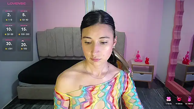 lizzyluk ch online show from 10-20-25, 10:43