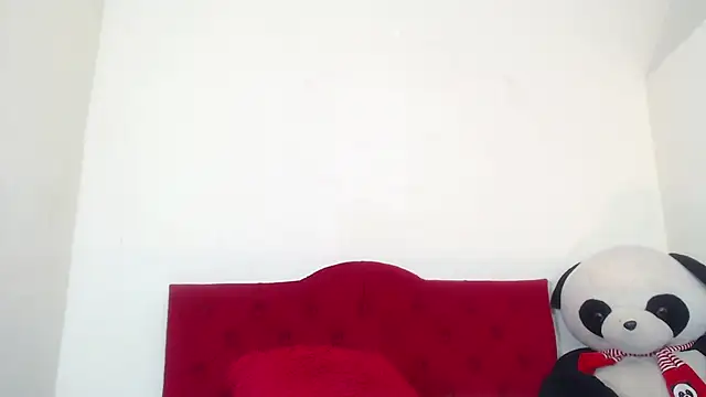 Snapshot of Luluu_08 chatting on 01-15-25, 07:55 Luluu 08 online show from 01-15-25, 07:55