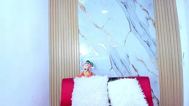 Luluu 08 online show from 03-10-26, 01:05