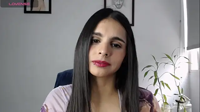 Snapshot of alma_violeta chatting on 01-19-25, 07:26 alma violeta online show from 01-19-25, 07:26