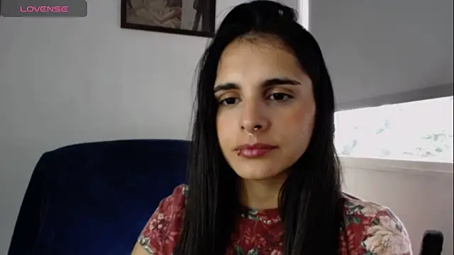 Snapshot of alma_violeta chatting on 03-22-25, 06:03 alma violeta online show from 03-22-25, 06:03