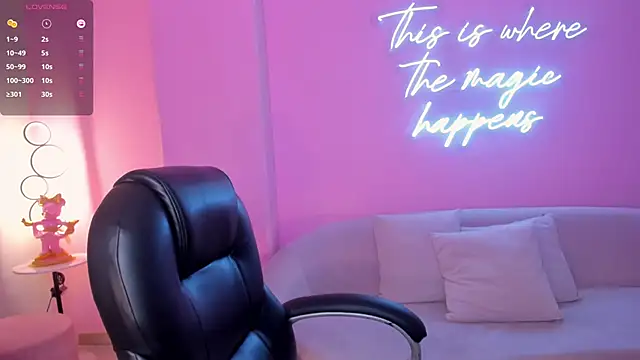 ValeriaRiveraX online show from 01-19-25, 06:42