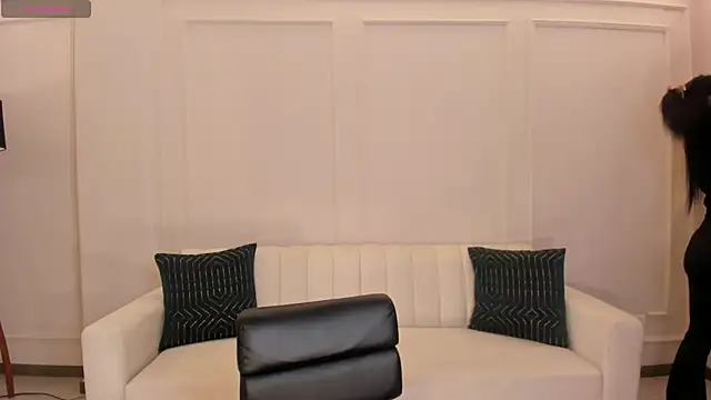 MariaHerrera  online show from 12-12-24, 07:59