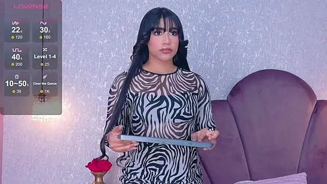 Salome Diaz  online show from 05-29-26, 05:16