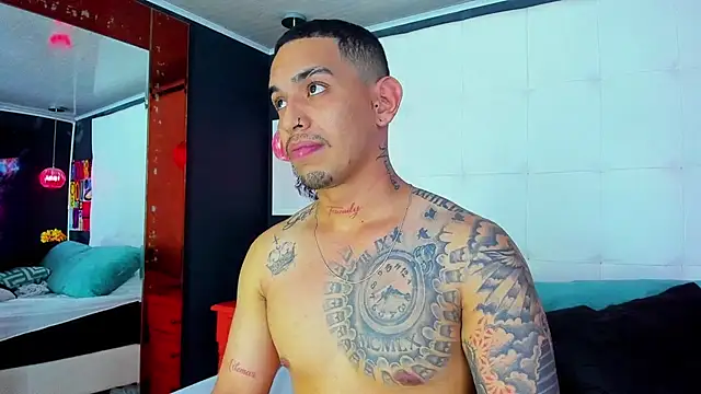 Damian09  online show from 12-12-24, 09:51