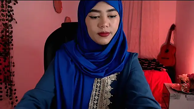 azzahara069 online show from 06-07-26, 12:48