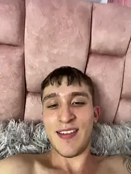 Snapshot of Dylanwhite23_ chatting on 01-16-25, 11:06 Dylanwhite23 online show from 01-16-25, 11:06