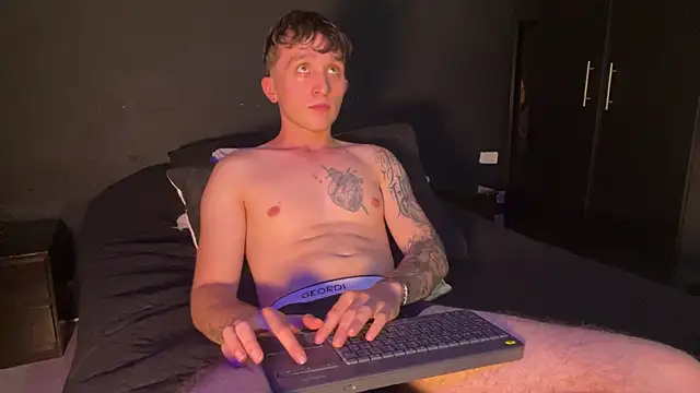 Dylanwhite23  online show from 01-15-26, 06:07