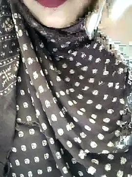 Snapshot of Indian-Nazia chatting on 05-15-26, 08:16 Indian-Nazia online show from 05-15-26, 08:16