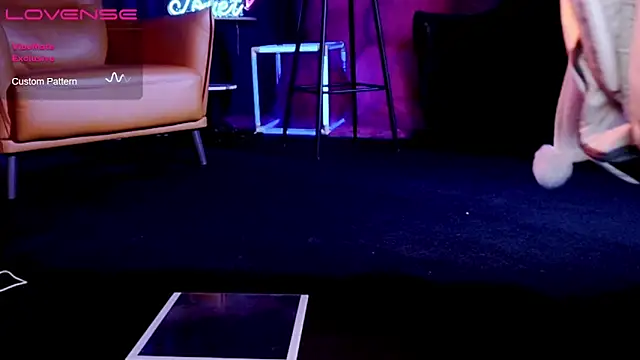 Snapshot of JoooJo_ chatting on 01-17-25, 07:05 JoooJo online show from 01-17-25, 07:05