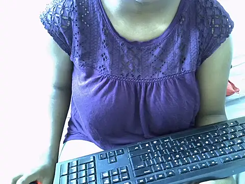 prettylacey3 online show from 03-13-26, 12:56