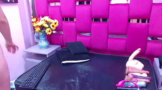 Lya Anal online show from 02-13-25, 06:20