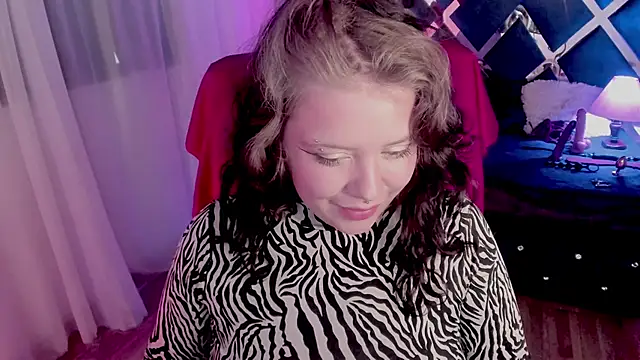 Snapshot of Sabrina_scarlett chatting on 03-04-25, 10:27 Sabrina scarlett online show from 03-04-25, 10:27