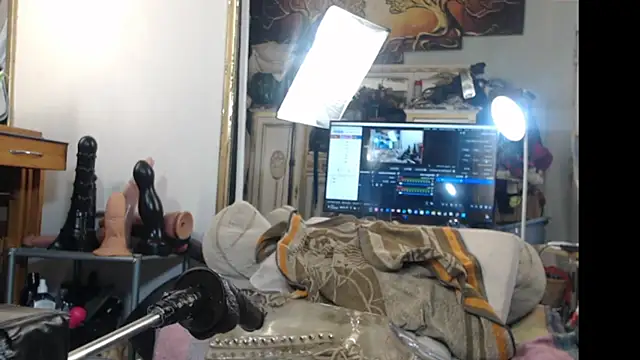 Jennytop online show from 09-20-25, 04:52