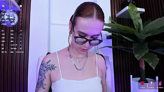 Snapshot of Anybuny chatting on 02-07-25, 05:40 Anybuny online show from 02-07-25, 05:40