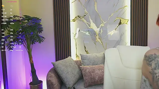 Snapshot of Anybuny chatting on 09-09-25, 12:37 Anybuny online show from 09-09-25, 12:37