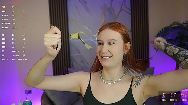 Snapshot of Anybuny chatting on 09-25-25, 11:47 Anybuny online show from 09-25-25, 11:47