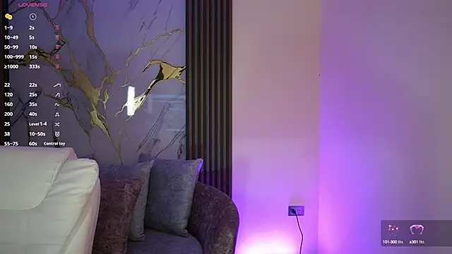 Snapshot of Anybuny chatting on 10-07-25, 11:29 Anybuny online show from 10-07-25, 11:29