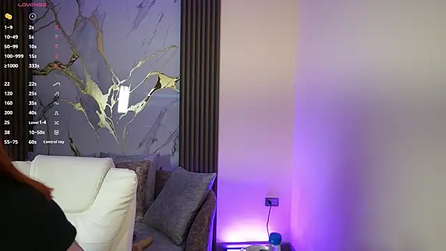 Snapshot of Anybuny chatting on 10-21-25, 12:50 Anybuny online show from 10-21-25, 12:50