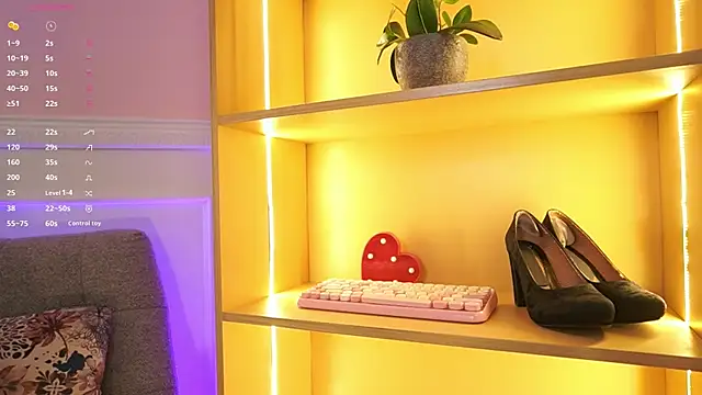 Snapshot of Anybuny chatting on 11-11-25, 11:54 Anybuny online show from 11-11-25, 11:54