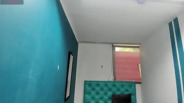 ArielleJones online show from 12-21-24, 07:38